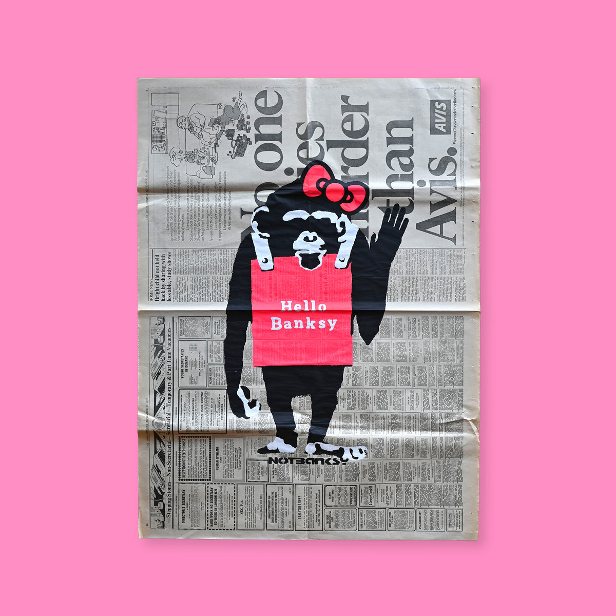 Hello Banksy & LS-Tshirt “IT’S NOT FUNNY” Set